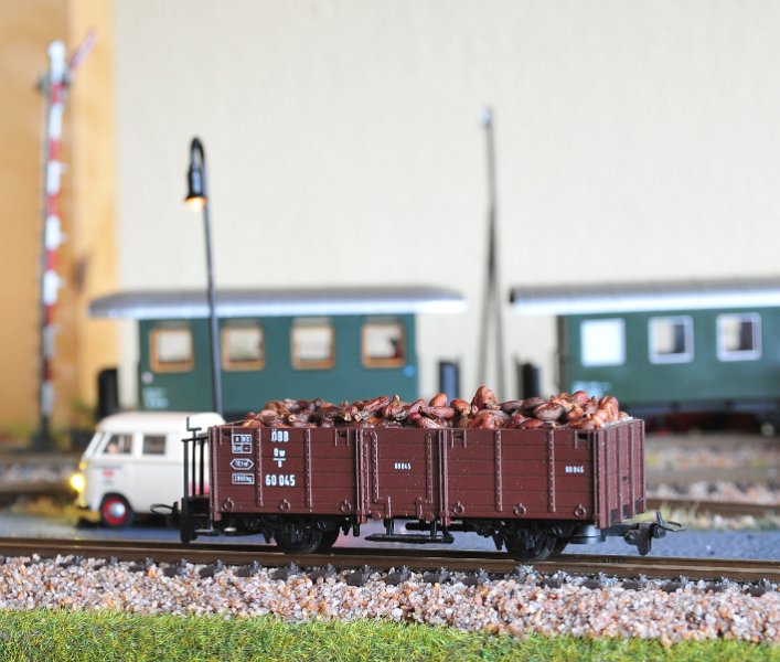 Lilioput offener Güterwagen 60045 2 achser Zuckerrüben